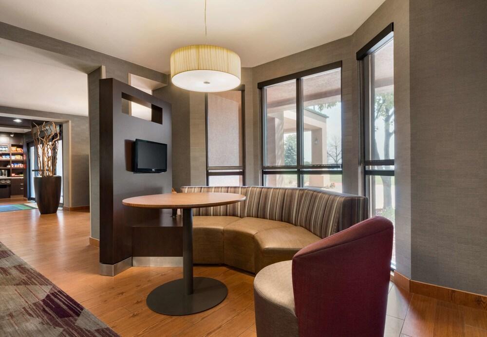 Montrose Courtyard Akron Fairlawn מראה חיצוני תמונה