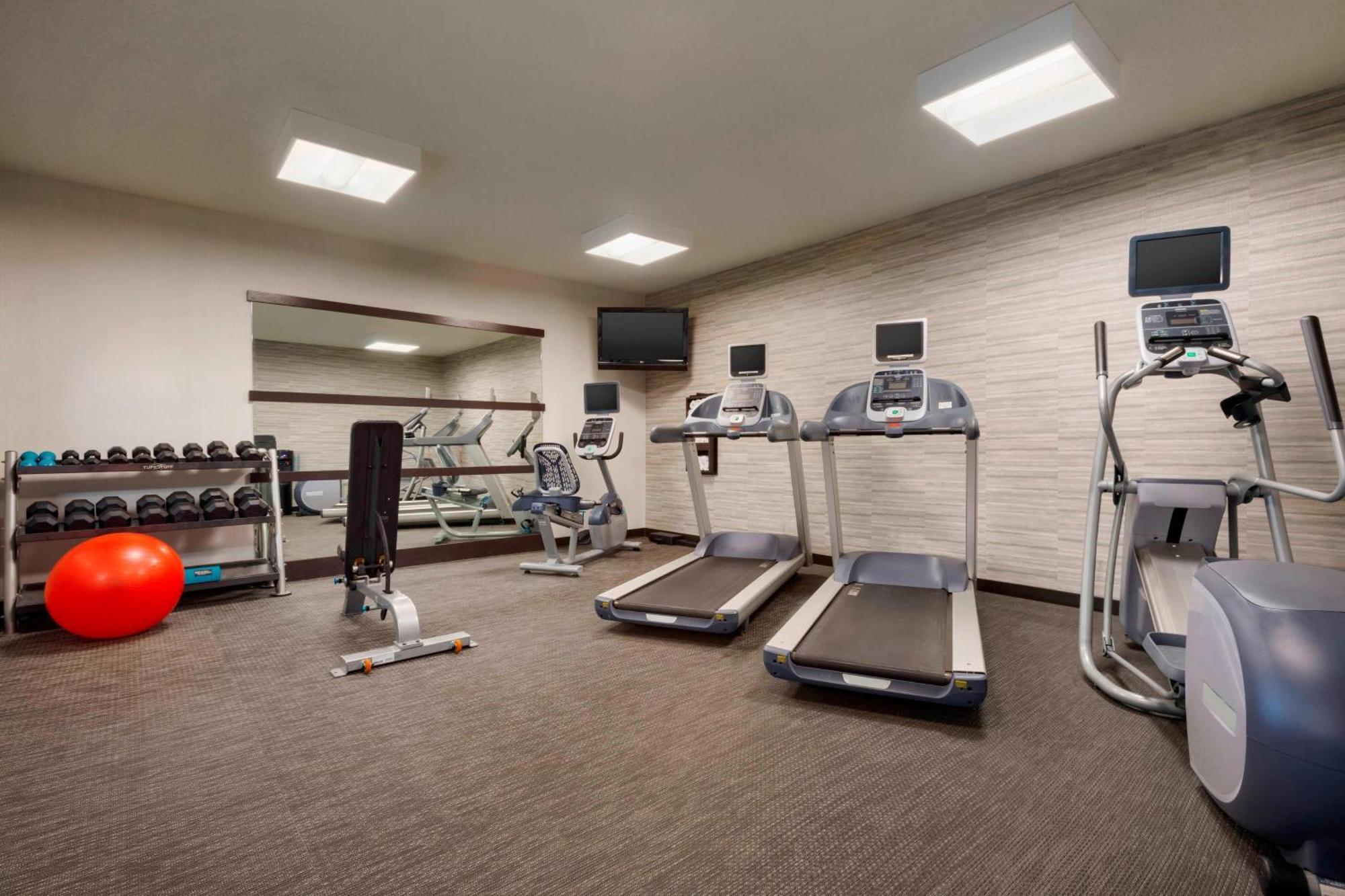Montrose Courtyard Akron Fairlawn מראה חיצוני תמונה
